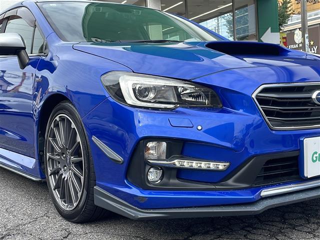 レヴォーグ ２．０ＳＴＩスポーツアイサイト　／純正ディーラーナビ／４ＷＤ／フルセグＴＶ／Ｂｌｕｅｔｏｏｔｈ・ＡＭ・ＦＭ／ＣＤ・ＤＶＤ／アドバンスドパッケージ／ガナドールマフラー／サンルーフ／赤黒レザーシート／運転席シートメモリ（17枚目）