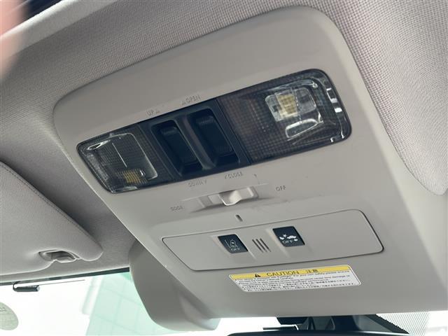 レヴォーグ ２．０ＳＴＩスポーツアイサイト　／純正ディーラーナビ／４ＷＤ／フルセグＴＶ／Ｂｌｕｅｔｏｏｔｈ・ＡＭ・ＦＭ／ＣＤ・ＤＶＤ／アドバンスドパッケージ／ガナドールマフラー／サンルーフ／赤黒レザーシート／運転席シートメモリ（32枚目）