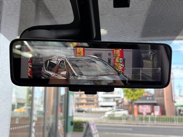 ノート Ｘ　／純正メモリナビ／フルセグＴＶ・Ｂｌｕｅｔｏｏｔｈ・ＣＤ・ＤＶＤ・ＡＭ・ＦＭ／バックカメラ／アラウンドビューモニター／レーンキープアシスト／プリクラッシュセーフティ／電格ウインカーミラー（5枚目）