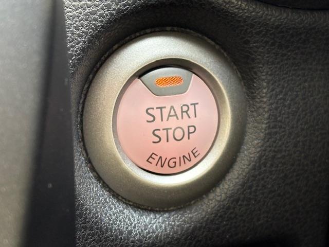 ノート Ｘ　／純正メモリナビ／フルセグＴＶ・Ｂｌｕｅｔｏｏｔｈ・ＣＤ・ＤＶＤ・ＡＭ・ＦＭ／バックカメラ／アラウンドビューモニター／レーンキープアシスト／プリクラッシュセーフティ／電格ウインカーミラー（6枚目）