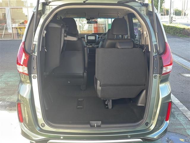 フリードハイブリッド ハイブリッド・クロスターホンダセンシング 禁煙車 ワンオーナー 純正ナビ【VXM-224VFi】 バックカメラ フルセグTV ブルートゥース ホンダセンシング ルーフレール 合皮+ファブリックシート 前席シートヒーター ETC 純フロアマット(12枚目)