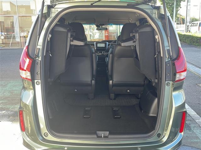 フリードハイブリッド ハイブリッド・クロスターホンダセンシング 禁煙車 ワンオーナー 純正ナビ【VXM-224VFi】 バックカメラ フルセグTV ブルートゥース ホンダセンシング ルーフレール 合皮+ファブリックシート 前席シートヒーター ETC 純フロアマット(13枚目)