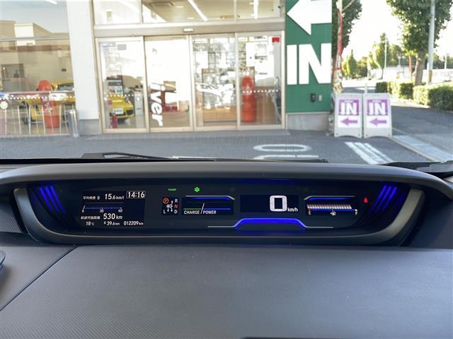 フリードハイブリッド ハイブリッド・クロスターホンダセンシング 禁煙車 ワンオーナー 純正ナビ【VXM-224VFi】 バックカメラ フルセグTV ブルートゥース ホンダセンシング ルーフレール 合皮+ファブリックシート 前席シートヒーター ETC 純フロアマット(27枚目)