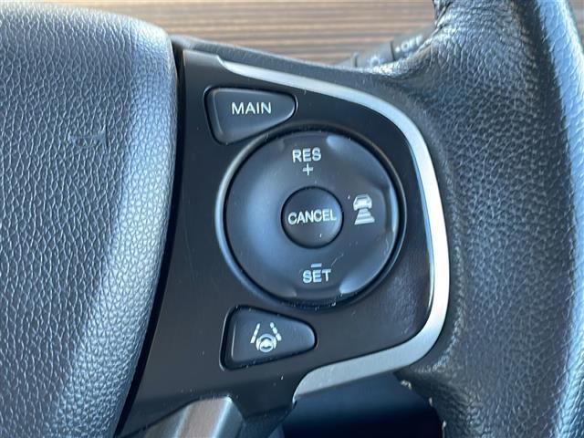 フリードハイブリッド ハイブリッド・クロスターホンダセンシング 禁煙車 ワンオーナー 純正ナビ【VXM-224VFi】 バックカメラ フルセグTV ブルートゥース ホンダセンシング ルーフレール 合皮+ファブリックシート 前席シートヒーター ETC 純フロアマット(34枚目)