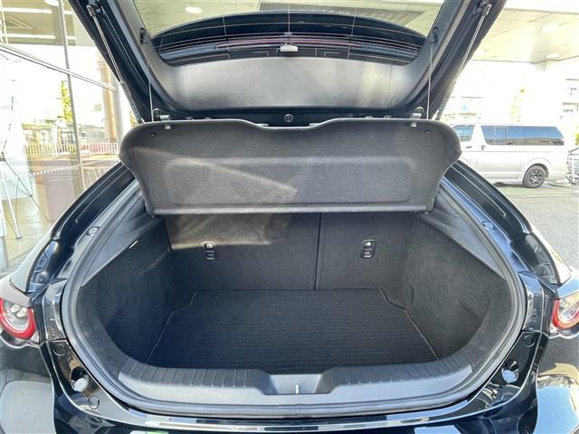 MAZDA3ファストバック 20Sプロアクティブ ツーリングセレクション 禁煙車 ワンオーナー 純正ナビ バックカメラ フルセグTV ブルートゥース ETC 前後ドライブレコーダー ヘッドアップディスプレイ 運転席パワーシート 前席シートヒーター レーンキープアシスト(12枚目)