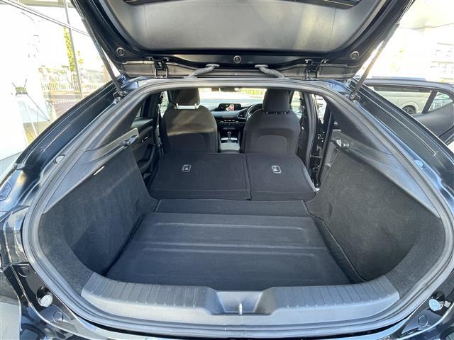 MAZDA3ファストバック 20Sプロアクティブ ツーリングセレクション 禁煙車 ワンオーナー 純正ナビ バックカメラ フルセグTV ブルートゥース ETC 前後ドライブレコーダー ヘッドアップディスプレイ 運転席パワーシート 前席シートヒーター レーンキープアシスト(15枚目)