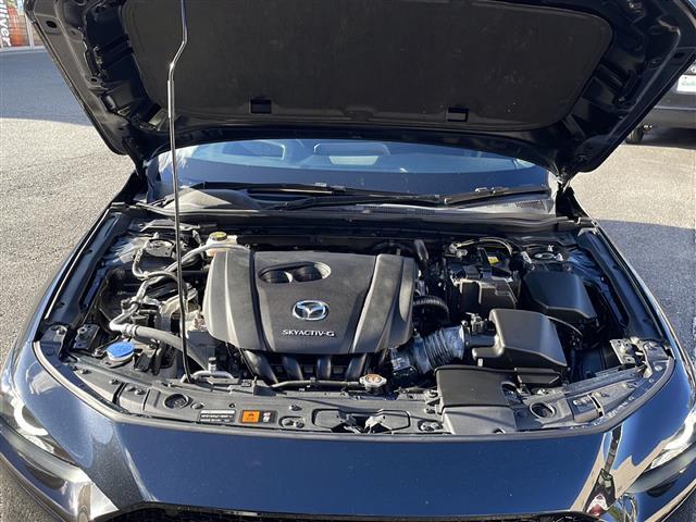 MAZDA3ファストバック 20Sプロアクティブ ツーリングセレクション 禁煙車 ワンオーナー 純正ナビ バックカメラ フルセグTV ブルートゥース ETC 前後ドライブレコーダー ヘッドアップディスプレイ 運転席パワーシート 前席シートヒーター レーンキープアシスト(29枚目)