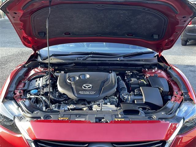 アテンザセダン XD Lパッケージ /ワンオーナー/クルーズコントロール/イモビライザー/衝突回避支援システム/誤発進抑制防止装置/ETC/レザーシート/プッシュスタート/パドルシフト/電動格納ミラー/オートエアコン(17枚目)