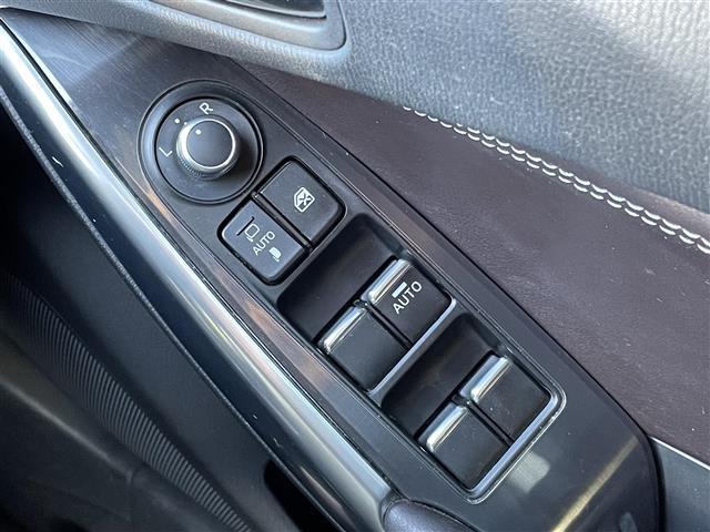 アテンザセダン XD Lパッケージ /ワンオーナー/クルーズコントロール/イモビライザー/衝突回避支援システム/誤発進抑制防止装置/ETC/レザーシート/プッシュスタート/パドルシフト/電動格納ミラー/オートエアコン(27枚目)