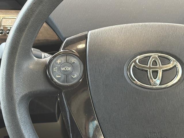 プリウス Ｓマイコーデ　禁煙車　保証書　取扱説明書　記録簿　ステアリングスイッチ　ワンオーナー　純正フロアマット　純正ドアバイザー　電格格納ミラー　ＩＳＯＦＩＸ　盗難防止システム　衝突安全ボディー　バックカメラ（23枚目）