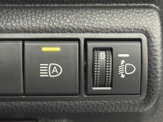 カローラスポーツ ハイブリッドＧ　スタイルパッケージ　衝突軽減ブレーキ　ＬＥＤライト　ナビ＆ＴＶ　エアコン　スマキー　横滑り防止装置　エアバッグ　盗難防止システム　アルミホイール　ワンオーナー　バックカメラ　ドラレコ　フルセグＴＶ　ＥＴＣ　パワステ（13枚目）
