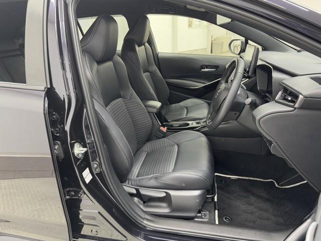 カローラツーリング ハイブリッド ダブルバイビー 追突軽減ブレーキ バックモニタ 横滑防止 スマートキー LEDライト LED シートヒーター エアコン オートクルーズ サイドエアバッグ ETC付 TCフルセグナビ ETC ドラレコ BSM(14枚目)