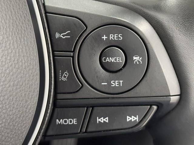 ＲＡＶ４ ハイブリッドＧ　衝突被害軽減装置　ドライブレコーダ　パノラマサンルーフ　ＡＣ１００Ｖ電源　ワンオーナ－　バックモニター　整備記録簿　寒冷地仕様　地デジＴＶ　ＬＥＤヘッドライト　スマキー　電動シ－ト　ＡＷＤ　ＴＶナビ（9枚目）