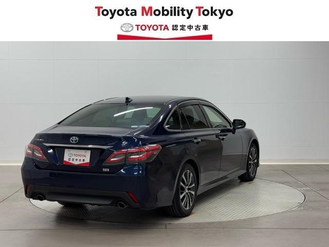 クラウンハイブリッド Ｇ　本革シート　アルミ　ＬＥＤヘッド　キーフリー　記録簿　アイドリングストップ　横滑り防止機能　ＤＶＤ　ＥＴＣ　オートエアコン　ＡＵＸ　ＡＢＳ　メモリナビ　盗難防止装置　エアバッグ　ＡＣ１００Ｖ　ドラレコ（2枚目）