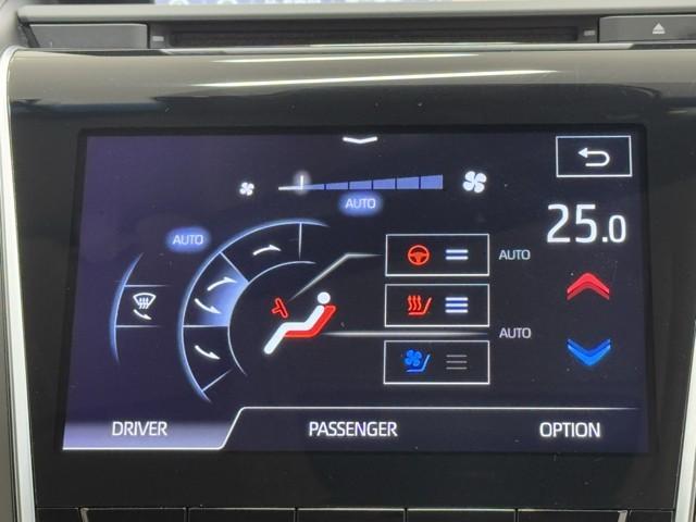 クラウンハイブリッド Ｇ　本革シート　アルミ　ＬＥＤヘッド　キーフリー　記録簿　アイドリングストップ　横滑り防止機能　ＤＶＤ　ＥＴＣ　オートエアコン　ＡＵＸ　ＡＢＳ　メモリナビ　盗難防止装置　エアバッグ　ＡＣ１００Ｖ　ドラレコ（15枚目）