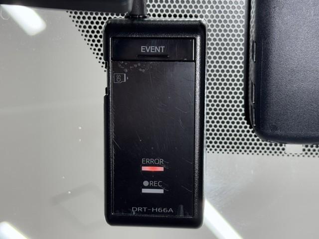 プリウス A 衝突軽減ブレーキシステム Bモニタ 記録簿有 LEDヘッド クルーズコントロール セキュリティー スマートキー パワーステアリング Iストップ ドライブレコーダー ETC アルミホイル オートエアコン(8枚目)