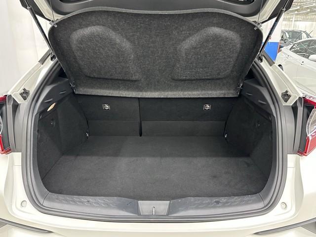 C-HR S-T LEDパッケージ ESC ドラレコ付き LEDヘッドライト スマートキー イモビライザー カーテンエアバック 衝突軽減システム メモリナビ エアコン ミュージックプレイヤー接続可 ETC 記録簿 DVD エアバッグ(19枚目)