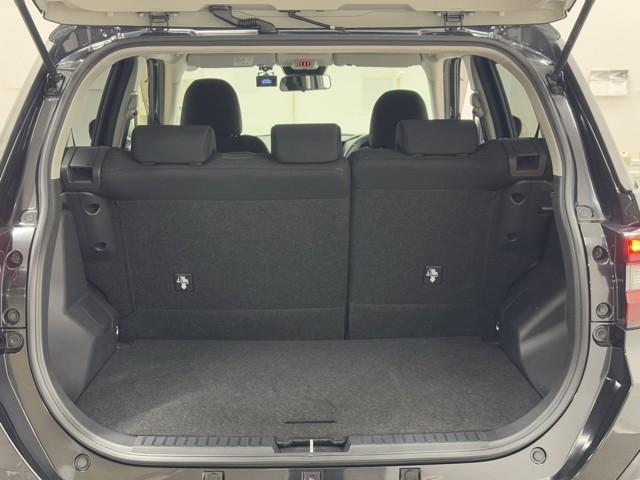 ライズ Ｚ　誤発進抑制機能　エアコン　スマートキー＆プッシュスタート　地デジＴＶ　ドライブレコーダ　ＶＳＡ　盗難防止装置　ミュージックプレイヤー接続可　アイドリングストップ機能　クルコン　バックモニター　キーレス（18枚目）