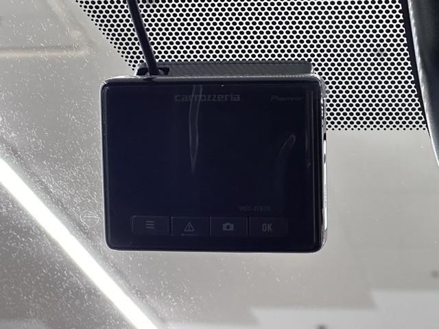 ヴォクシー ハイブリッドＳ－Ｚ　レンタカー使用歴　ＴＳＳ・ＩＣＳ　ＴＣ契約フルセグナビ　バックモニタ　両側パワスラ　スマートキー　ドラレコ　シートヒーター　ＡＣ１５００Ｗ電源　追従クルコン　ＤＶＤ再生　ＢＴ接続　ＵＳＢ　ＥＴＣ２．０（11枚目）