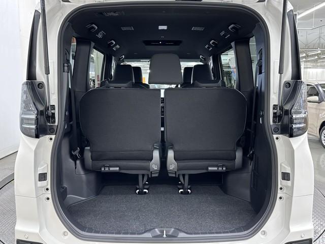 ヴォクシー ハイブリッドＳ－Ｚ　レンタカー使用歴　ＴＳＳ・ＩＣＳ　ＴＣ契約フルセグナビ　バックモニタ　両側パワスラ　スマートキー　ドラレコ　シートヒーター　ＡＣ１５００Ｗ電源　追従クルコン　ＤＶＤ再生　ＢＴ接続　ＵＳＢ　ＥＴＣ２．０（18枚目）