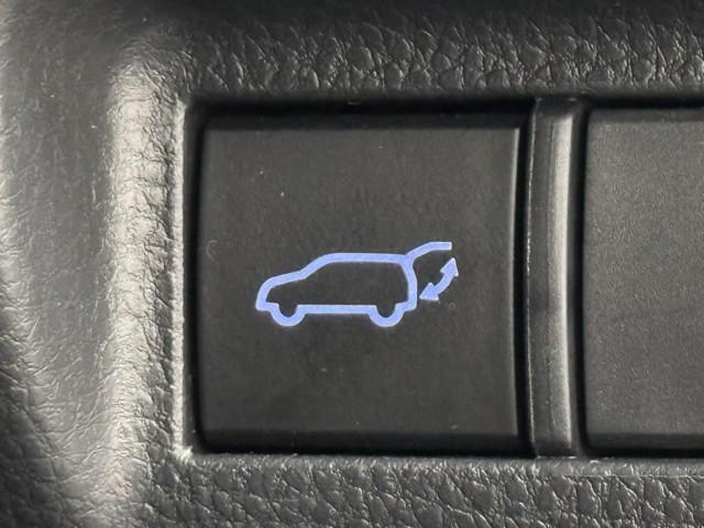 ハリアー G 衝突回避ブレーキ AUX接続 セキュリティーアラーム AAC バックモニタ- 記録簿有 エアロ 1オーナ 横滑防止装置 LEDランプ スマキー キーフリー AW ETC車載器 PS パワーウインドウ(16枚目)