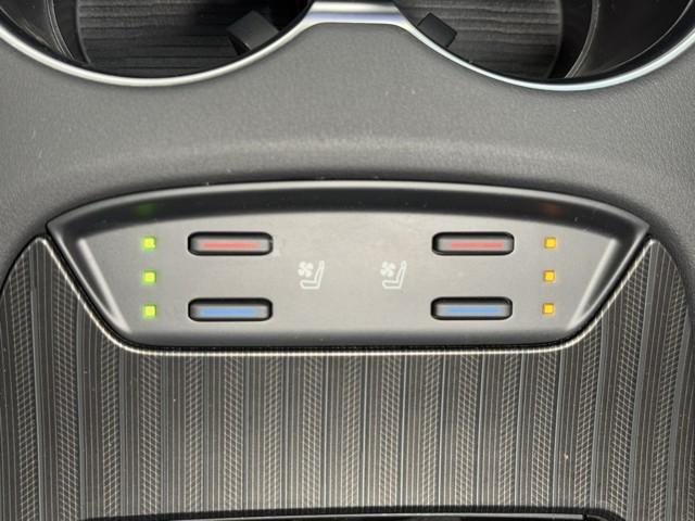 ハリアーハイブリッド Z レザーパッケージ ナビTV LEDライト 本革 エアコン 横滑り防止 ドラレコ付 クルーズコントロール Pシート ガラスルーフ メディアプレイヤー接続 キーレスエントリー フルセグテレビ アイドリングストップ アルミ(13枚目)