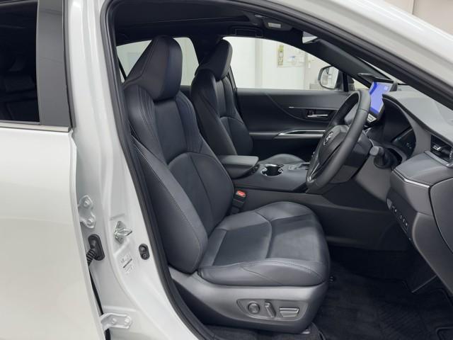 ハリアーハイブリッド Z レザーパッケージ ナビTV LEDライト 本革 エアコン 横滑り防止 ドラレコ付 クルーズコントロール Pシート ガラスルーフ メディアプレイヤー接続 キーレスエントリー フルセグテレビ アイドリングストップ アルミ(14枚目)