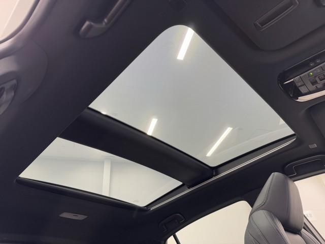 ハリアーハイブリッド Z レザーパッケージ ナビTV LEDライト 本革 エアコン 横滑り防止 ドラレコ付 クルーズコントロール Pシート ガラスルーフ メディアプレイヤー接続 キーレスエントリー フルセグテレビ アイドリングストップ アルミ(19枚目)