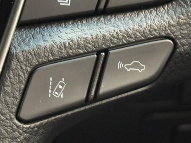 アルファード ２．５Ｓ　タイプゴールド　イモビ　バックモニタ－　ＬＥＤランプ　ＷＳＲ　リアオートエアコン　点検記録簿　ドライブレコーダ　エアコン　ＤＶＤプレーヤー　横滑防止装置　ＡＣ１００Ｖ電源　アルミ　パワーウィンドウ　ＡＢＳ　キーレス（10枚目）