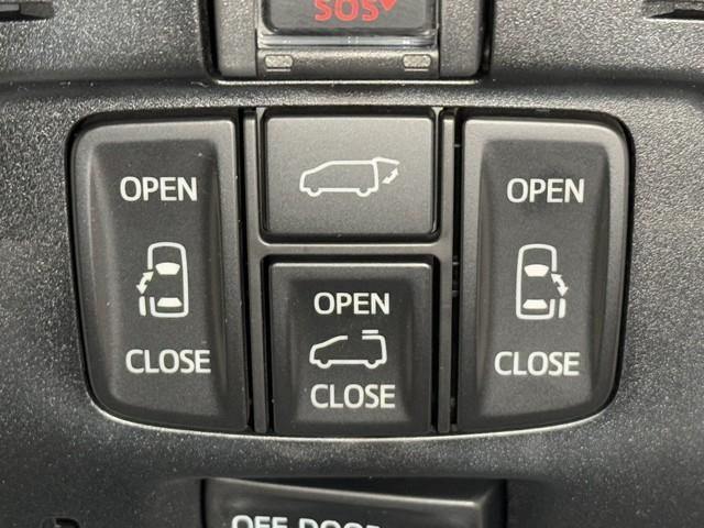 アルファード ２．５Ｓ　タイプゴールド　イモビ　バックモニタ－　ＬＥＤランプ　ＷＳＲ　リアオートエアコン　点検記録簿　ドライブレコーダ　エアコン　ＤＶＤプレーヤー　横滑防止装置　ＡＣ１００Ｖ電源　アルミ　パワーウィンドウ　ＡＢＳ　キーレス（12枚目）