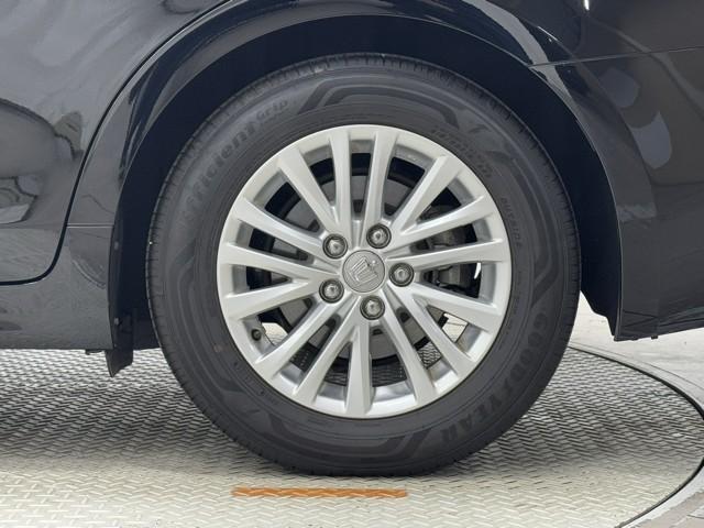 クラウンハイブリッド ロイヤルサルーン　点検記録簿　ＴＣフルセグナビ　Ｂカメラ　ＬＥＤライト　ＤＶＤ再生　盗難防止システム　スマキー　オートクルーズコントロール　パワーシートヒーター　ＥＴＣ　アイスト　アルミホイール　カーテンエアバッグ（18枚目）