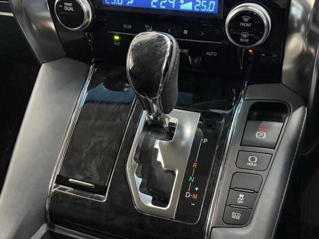 アルファード ２．５Ｓ　Ｃパッケージ　両電動ドア　Ｂモニタ　地デジ　１オーナー　エアロ　定期点検記録簿　リアオートエアコン　ナビテレビ　横滑り防止　クルコン　ＡＣ１００Ｖ電源　セキュリティ　ＥＴＣ車載器　ＬＥＤヘッドライト　スマートキー（10枚目）