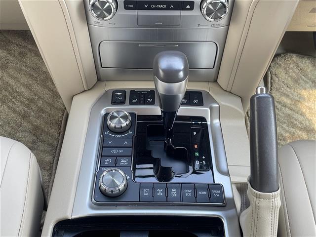 トヨタ ランドクルーザー ZX ・ワンオーナー・ディーラー点検