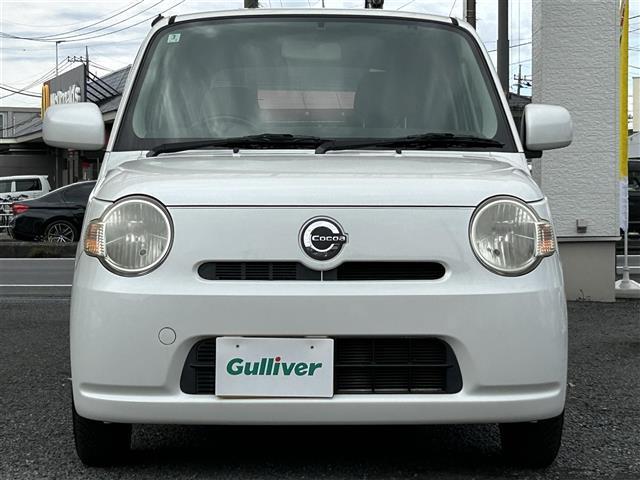 ミラココア ココアL ・社外ナビ(ワンセグテレビ/CD)・ETC・リモコンキー・スペアキー×1・ハロゲンヘッドライト・電動格納ミラー・純正ドアバイザー・フロアマット・取扱説明書(5枚目)