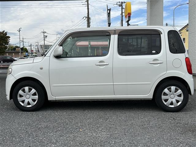 ミラココア ココアL ・社外ナビ(ワンセグテレビ/CD)・ETC・リモコンキー・スペアキー×1・ハロゲンヘッドライト・電動格納ミラー・純正ドアバイザー・フロアマット・取扱説明書(11枚目)