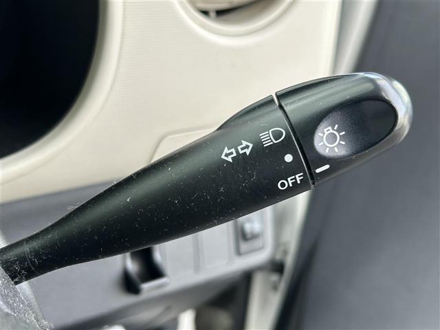 ミラココア ココアL ・社外ナビ(ワンセグテレビ/CD)・ETC・リモコンキー・スペアキー×1・ハロゲンヘッドライト・電動格納ミラー・純正ドアバイザー・フロアマット・取扱説明書(16枚目)