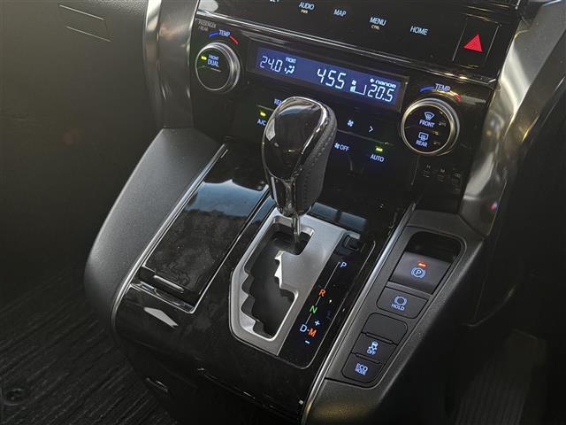 アルファード ２．５Ｓ　ワンオーナー　ディーラー点検記録Ｒ２：３：４：６年　モデリスタエアロ　社外１７インチアルミ　社外１８インチアルミ車載　純正ナビフルセグＴＶ　ＤＶＤ　ＢＴ　ＳＤ　バックカメラ　ドラレコ　ＥＴＣ２．０（6枚目）