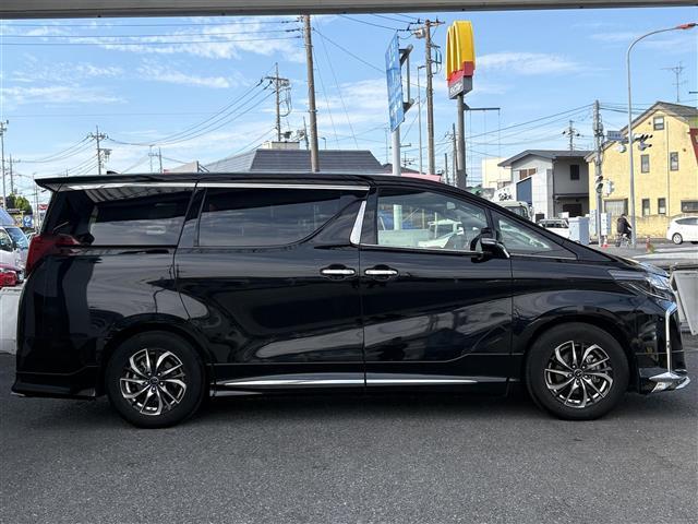 アルファード ２．５Ｓ　ワンオーナー　ディーラー点検記録Ｒ２：３：４：６年　モデリスタエアロ　社外１７インチアルミ　社外１８インチアルミ車載　純正ナビフルセグＴＶ　ＤＶＤ　ＢＴ　ＳＤ　バックカメラ　ドラレコ　ＥＴＣ２．０（33枚目）