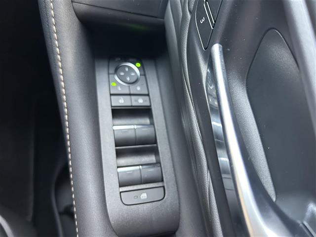 アルファード Ｚ　ワンオーナー　パノラマルーフ　モデリスタエアロ　ユニバーサルステップ　ＷＡＬＤ２１インチアルミ　純正アルミ車載　チームメイト　純正ナビＴＶ　有機ＥＬフリップダウンモニター　ＨＵＤ　デジタルインナミラー（21枚目）