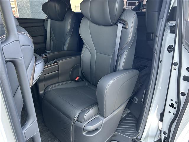 アルファード Ｚ　ワンオーナー　パノラマルーフ　モデリスタエアロ　ユニバーサルステップ　ＷＡＬＤ２１インチアルミ　純正アルミ車載　チームメイト　純正ナビＴＶ　有機ＥＬフリップダウンモニター　ＨＵＤ　デジタルインナミラー（34枚目）