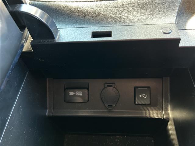 ヴェルファイア 2.5Z Gエディション ・ワンオーナー・純正ナビ(BT、TV、バックカメラ、)・電動パーキング・ステアリングスイッチ・レーダークルーズコントロール・オートライト・シートヒーター・シートエアコン・パワーシート(16枚目)