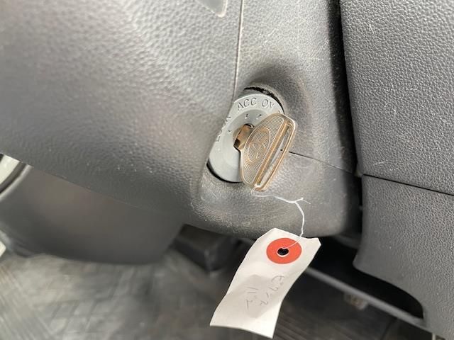 ピクシスバン スペシャル　ワンオーナー　ＡＭ／ＦＭラジオ　ドアバイザー　スライドドア　スペアキー×２　純正フロアマット　パワーステアリング　ＡＢＳ（19枚目）