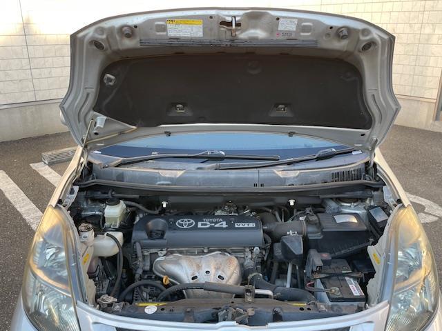 アイシス プラタナ　社外ナビ【ＤＴＶ／ＣＤ／ＤＶＤ／ＳＤ／ＳＤ　ＲＥＣ／ＢＴ】片側パワースライドドア　社外後部座席モニター　バックカメラ　ＥＴＣ　リモコンキー　スペアキー　純正フロアマット　社外グリル※純正グリル車載（7枚目）