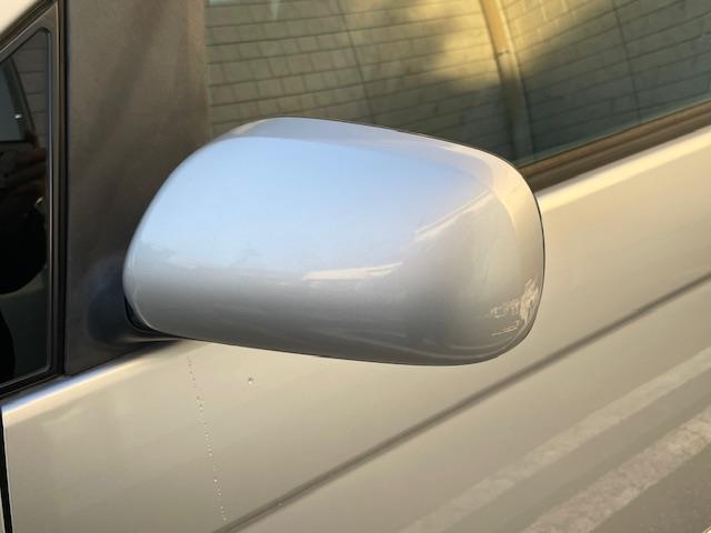 アイシス プラタナ　社外ナビ【ＤＴＶ／ＣＤ／ＤＶＤ／ＳＤ／ＳＤ　ＲＥＣ／ＢＴ】片側パワースライドドア　社外後部座席モニター　バックカメラ　ＥＴＣ　リモコンキー　スペアキー　純正フロアマット　社外グリル※純正グリル車載（12枚目）