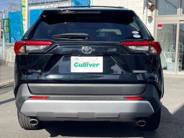 ＲＡＶ４ アドベンチャー　ワンオーナー　ＴＲＤフロントバンパーガーニッシュ　トヨタセーフティーセンス　純正ＳＤナビ　レザーシート　運転席パワーシート　前席シートヒーター　前席シートベンチレーション　ステアリングヒーター（8枚目）