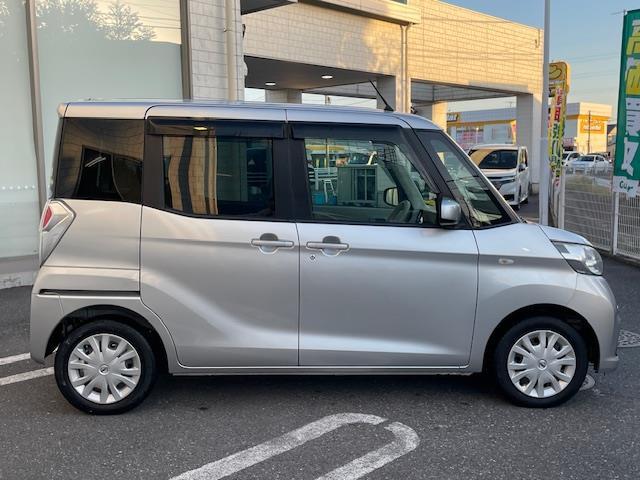 デイズルークス Ｓ　ワンオーナー　純正ナビ【ＤＴＶ／ＣＤ／ＤＶＤ／ＳＤ／ＳＤ　ＲＥＣ／ＢＴ／ＡＵＸ】　クリアランスソナー　バックカメラ　ドライブレコーダー　インテリジェントエマージェンシーブレーキ　アイドリングストップ（7枚目）