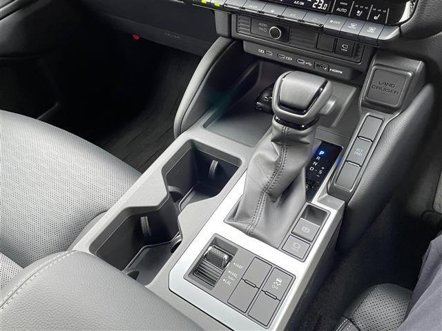 ランドクルーザー250 VX ワンオーナー SR 黒革シート デジタルインナーミラー 純正ナビ 全方位カメラ ETC2.0 トヨタセーフティセンス 純正18AW LEDライト 運転席パワーシート 前席シートヒーター エアシート(8枚目)