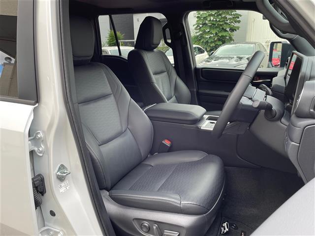 ランドクルーザー250 VX ワンオーナー SR 黒革シート デジタルインナーミラー 純正ナビ 全方位カメラ ETC2.0 トヨタセーフティセンス 純正18AW LEDライト 運転席パワーシート 前席シートヒーター エアシート(14枚目)