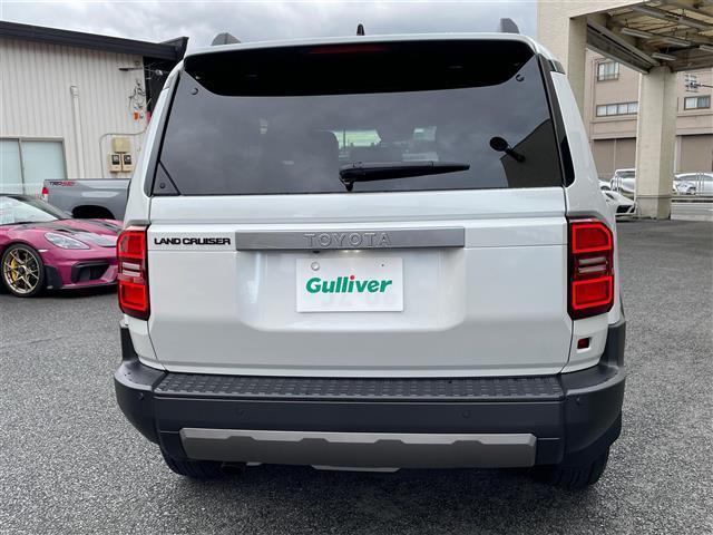 ランドクルーザー250 VX ワンオーナー SR 黒革シート デジタルインナーミラー 純正ナビ 全方位カメラ ETC2.0 トヨタセーフティセンス 純正18AW LEDライト 運転席パワーシート 前席シートヒーター エアシート(18枚目)