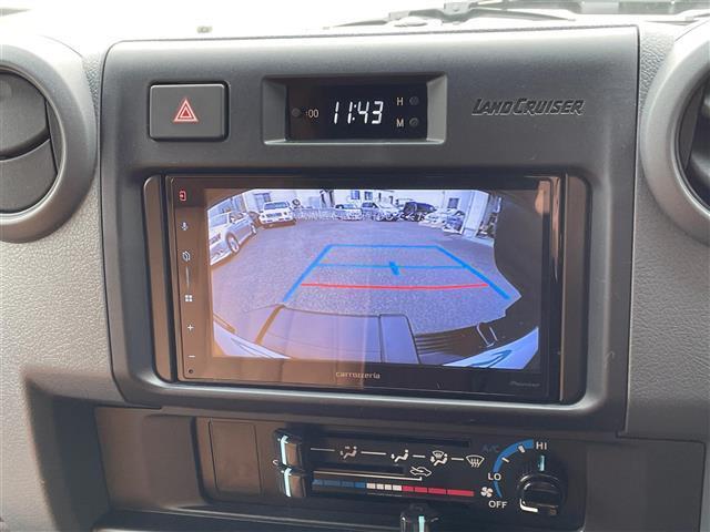 ランドクルーザー70 AX ワンオーナー 社外16インチAW LEDライト 革調シートカバー 社外ディスプレイオーディオ バックモニター ETC2.0 社外デジタルミラー 社外セキュリティ クルーズコントロール PCS LKA(6枚目)